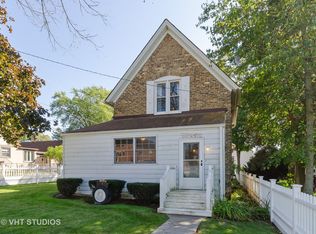 305 Prairie Ave, Highwood, IL