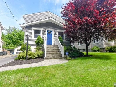 9 South Ave, Harrington Park, NJ, 07640