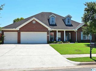 5016 Patriot Park Cir SE, Owens Cross Roads, AL 35763