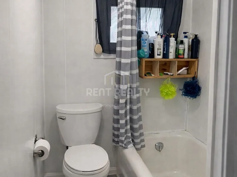 1121 River Rd #1 — Photo 7