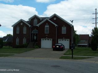 7202 High Ground Ct, Louisville, KY 40229