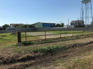 1920 Hwy 87, Crystal Beach, TX 77650