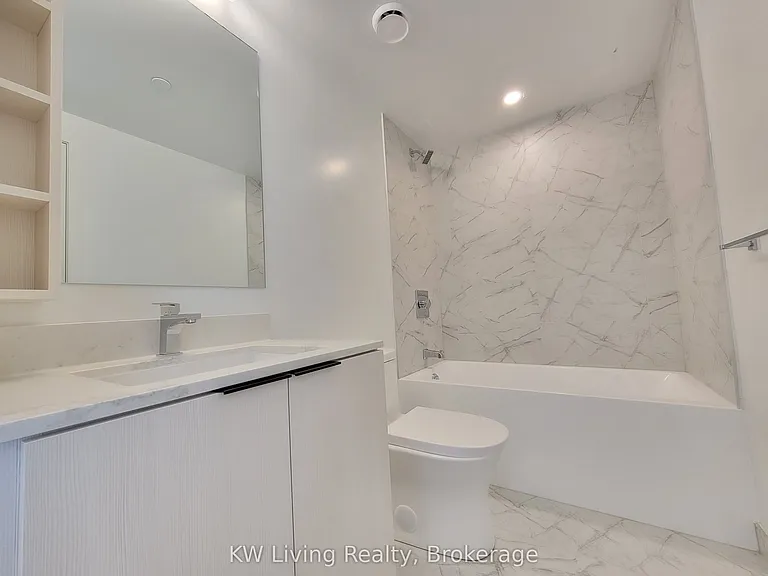 82 Dalhousie St #908 — Photo 8