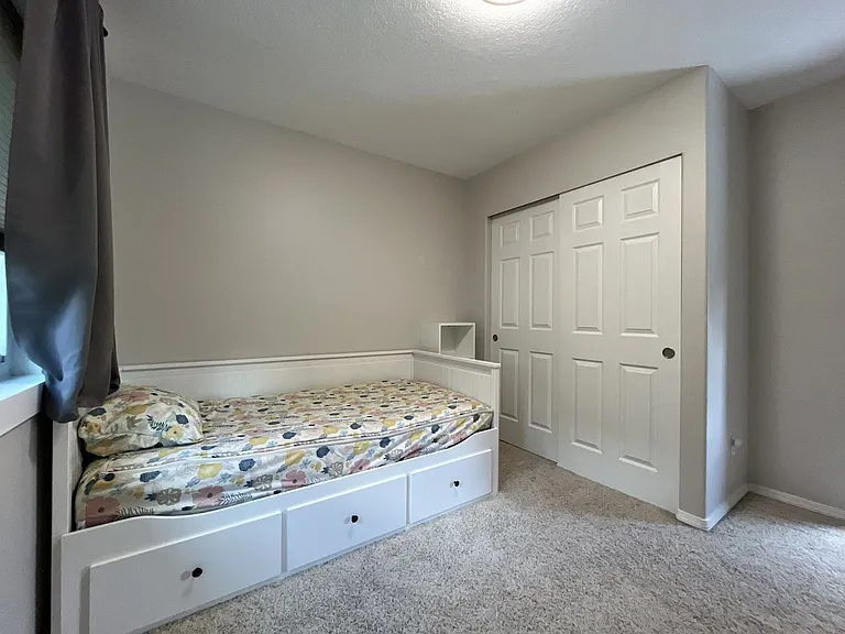 15437 SE Daffodil Pl — Photo 33