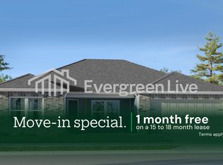 1207 Manor Oaks Blvd, Searcy, AR 72143