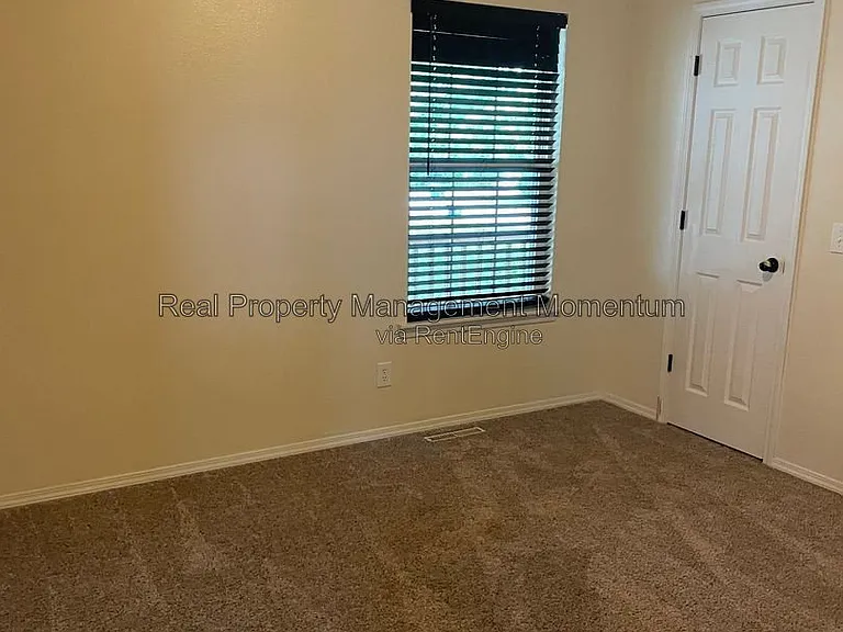 1257 Batson Pl — Photo 18