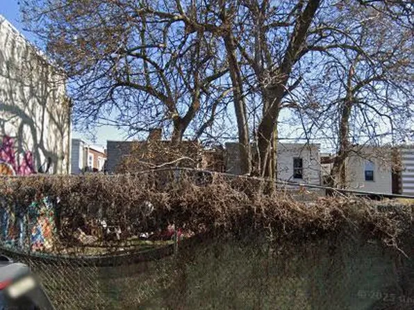 2075 E Clementine St, Philadelphia, PA 19134