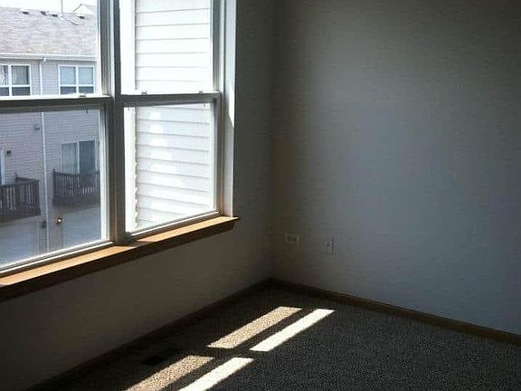 5th image of 34390 N Barberry Ct