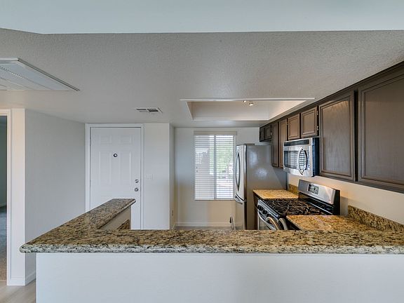 4th image of 8070 W Russell Rd Unit 2026