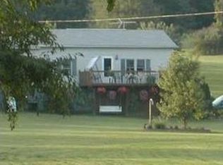 367 Fenneltown Rd, New Alexandria, PA 15670