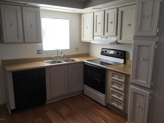 5th image of 3200 N Starlight Dr