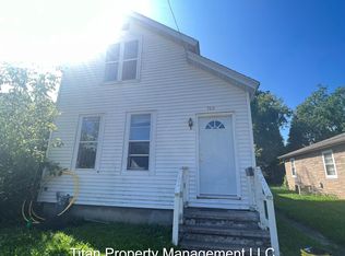 769 Vine Ave, Oshkosh, WI 54901