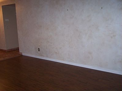 4th image of 6031 W Grovers Ave