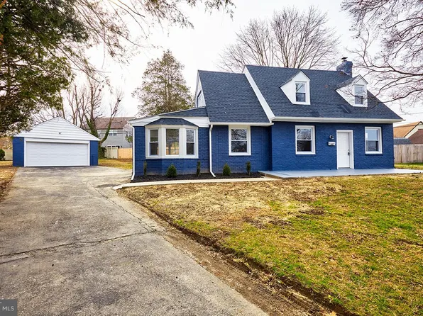 107 Ivy Rock Ln, Havertown, PA 19083