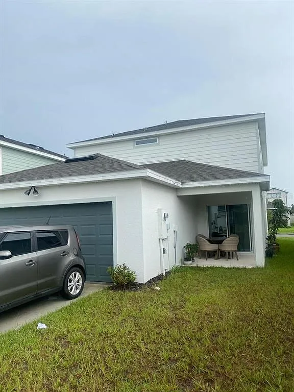 4 bed, 3.0 bath, 2288 sqft, $2,450 — Photo 4