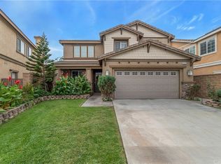 15355 Palm Leaf Ln, Fontana, CA 92336