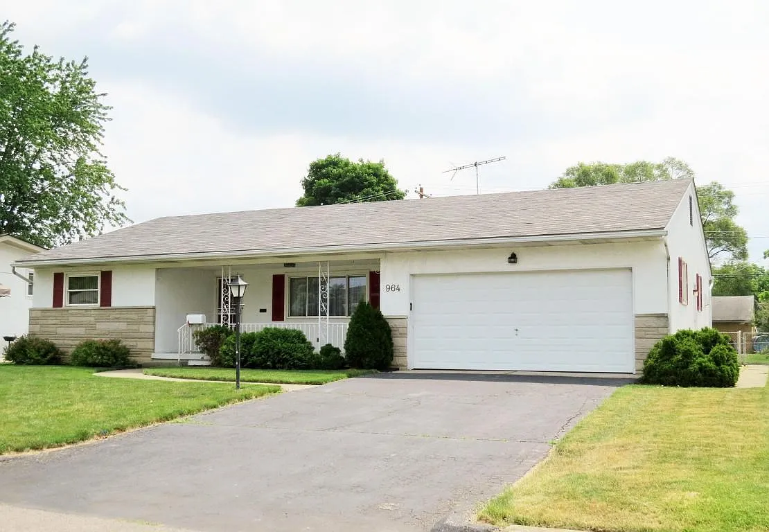 964 Anthony Dr photo 1