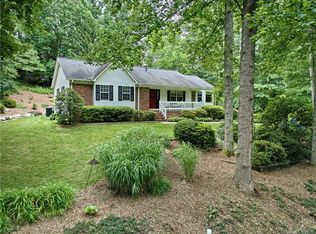 311 Derby Ln, Hendersonville, NC 28739