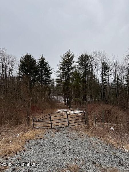 3rd image of L63.511 McDonald Drive