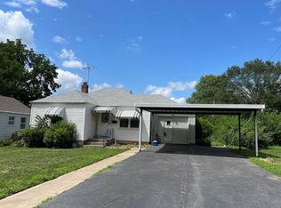 11328 E 39th Ter S, Independence, MO 64052