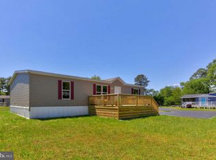 23317 Martin Ln, Lewes, DE 19958