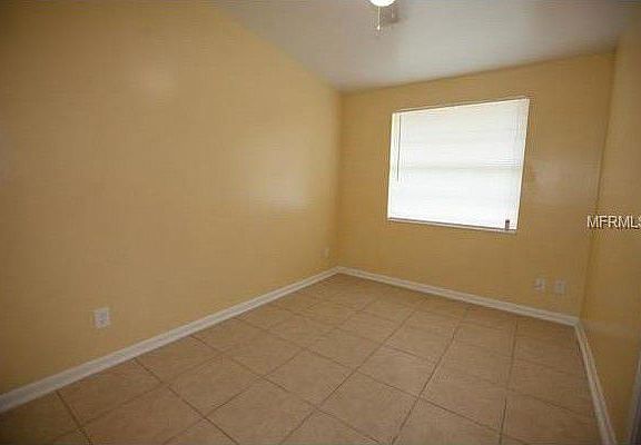 4th image of 8505 Ash Ave