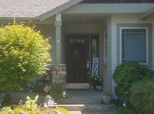 484 NE Norton Ln, McMinnville, OR