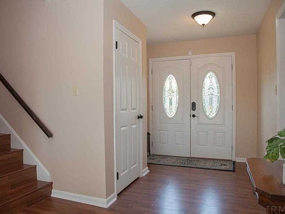 3rd image of 3024 Ashwood Ave