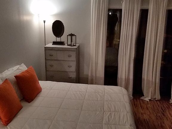 King master with private patio