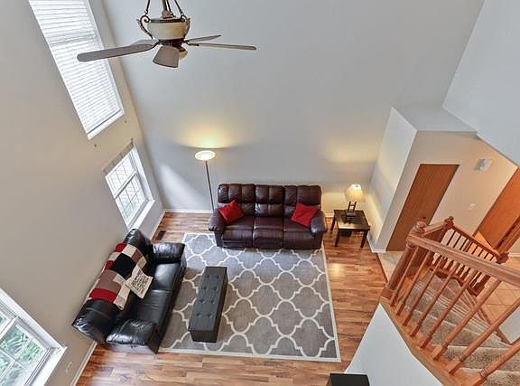 5th image of 119 Vista View Dr