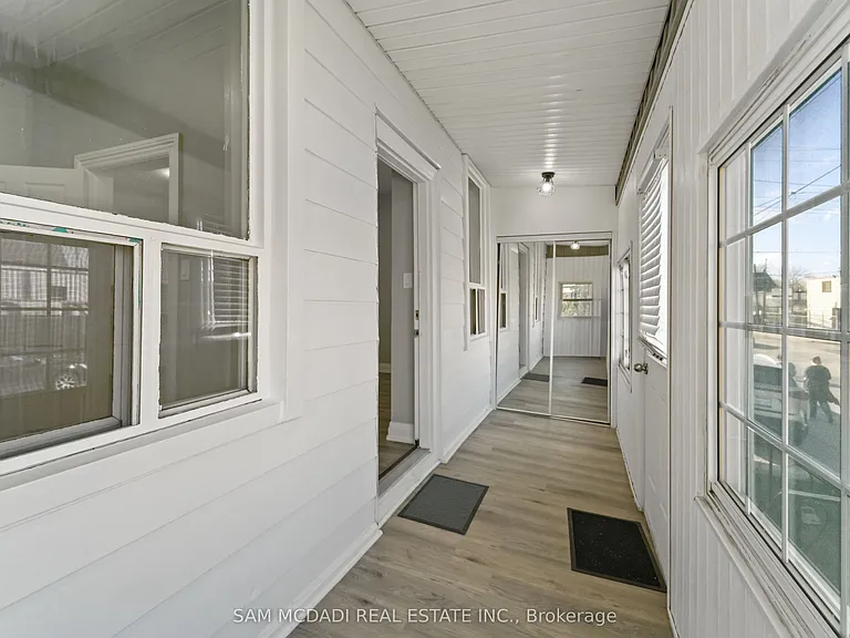 266 Beach Rd — Photo 7