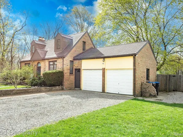 1429 Ainsley St, Ypsilanti, MI 48197