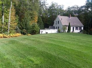 796 Walnut Hill Rd, Barre, MA 01005