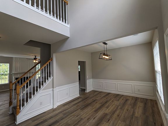 2nd image of 1924 Arbor Vista Dr