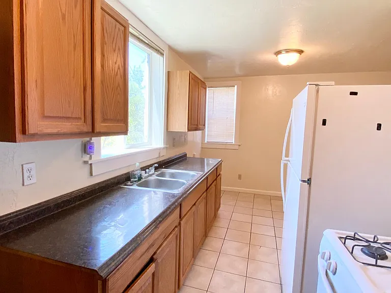 838 Kentucky St #A — Photo 2