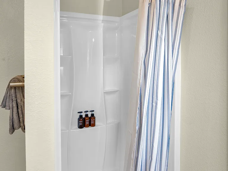 717 E McKinley Ave #B — Photo 5