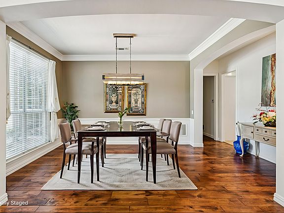 5th image of 4568 Pebble Brook Ln