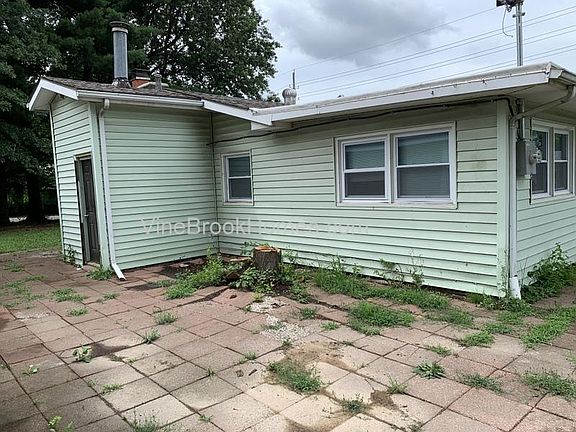 5th image of 6207 E 99th St
