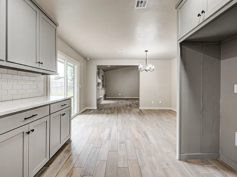 501 N Morgan Dr — Photo 18