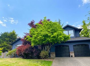 23523 NE 17th Pl, Sammamish, WA 98074