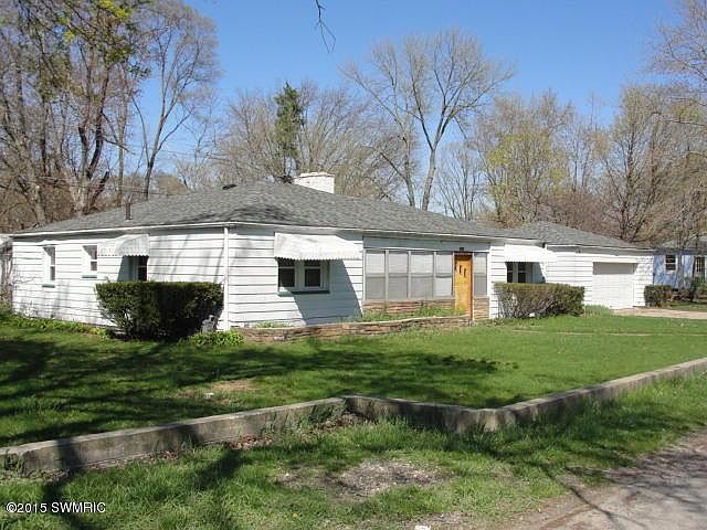 1st image of 211 Helmar Ct