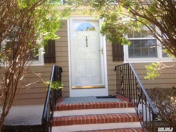 2nd image of 1055 Akerly Pond Ln