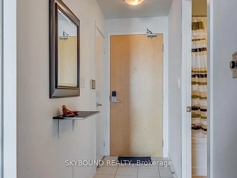 55 Bremner Blvd #2709 — Photo 23