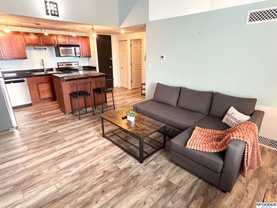 105 N 31st Ave APT 804, Omaha, NE, 68131