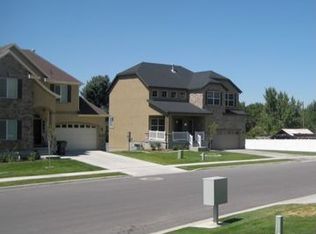 558 S 430 E, Pleasant Grove, UT 84062