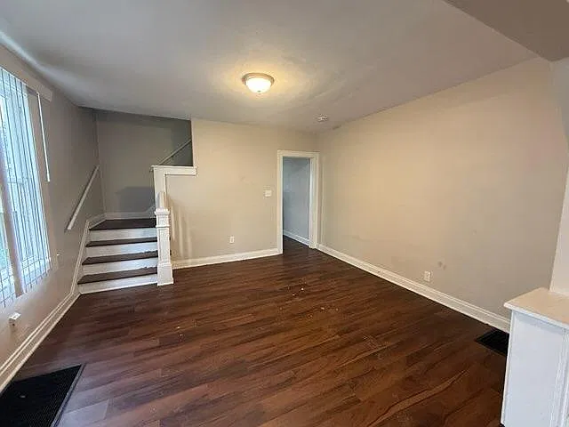 3 bed, 1.5 bath, $1,275 — Photo 3