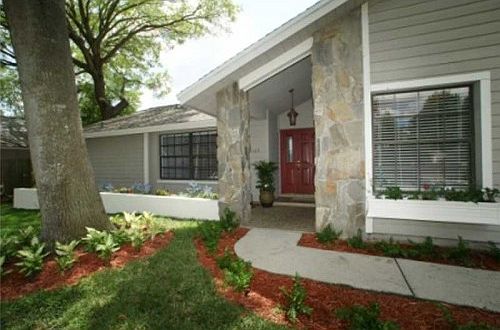 1st image of 465 Winding Willow Dr