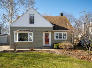 618 Green Valley Dr W, Lombard, IL