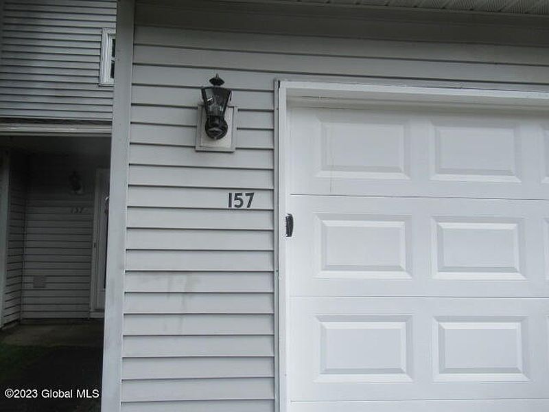 5th image of 157 Tallow Wood Drive