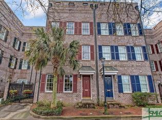 411 E Hull St, Savannah, GA 31401